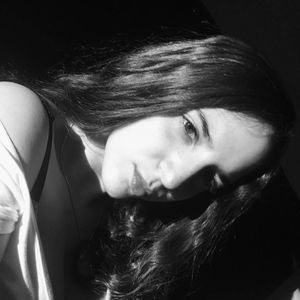 Meet your Posher, Izzy